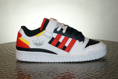 Adidas FORUM LOW / UNISEX / Men\u0026#039;s - Youth Size 6.5 / Women\u0026#039;s Size  7.5 / H04423 | eBay