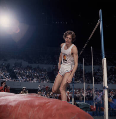 Dwight Stones competing in high jump event at the Sunkist Inv- 1976 Old Photo 5