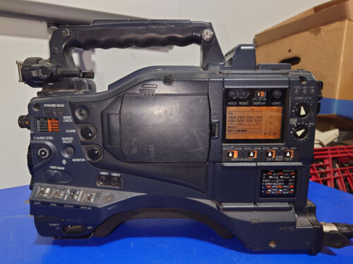 Panasonic AJ-HPX2700G Varicam Camcorder P2 card ENG Camera body, LOW HOURS ~1200 - Picture 4 of 17