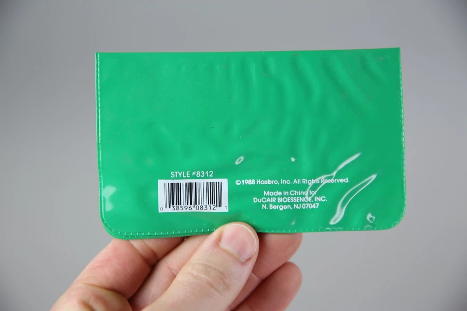 GI JOE VINTAGE 1988 HASBRO GREEN VINYL TISSUE POUCH CASE TOY HOLDER - Image 2 of 4