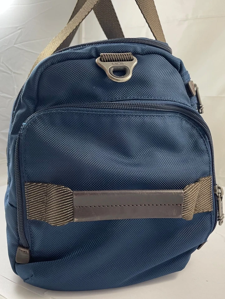 Bolso de Lona de Viaje Tumi Alpha Corporate Weekender Nylon Negro 22248DE $445 Foto 4 de 4