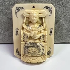 LARGE VINTAGE JAPAN CARVED FIGURE CHARM/PENDANT/KIMONO BUTTON 2.5" X 1.75"