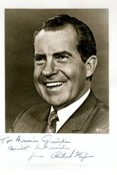 Richard Nixon ++Autogramm++ ++Präsident der USA++ - Bild 1 von 1