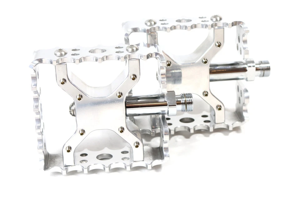 Smooth BMX Pedals 9/16 BMX 6061 billet aluminum body stainless hardware - Image 4 of 4