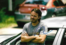 Casey Affleck "Triple 9" Autogramm signed 20x30 cm Bild