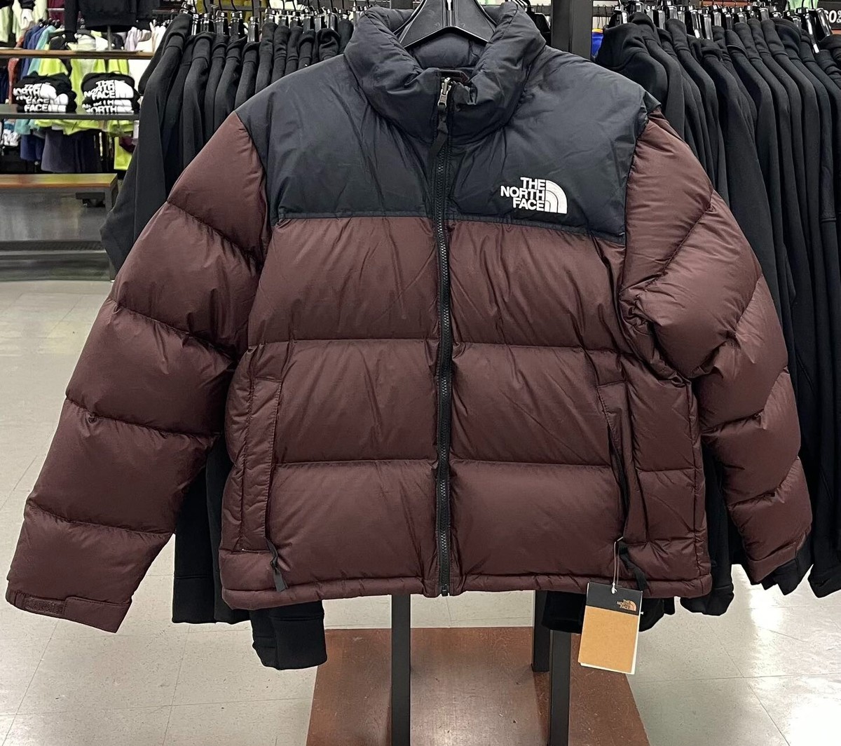 ジャケット・アウター THE NORTH FACE W VERSAVELOURNUPTSEJACKET $_57.JPG?set_id=8800005007