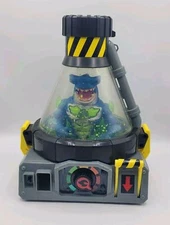Beast Lab Creator With Havoc Hammerhead Action Figure TESTED Lights/Sounds