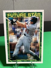 1994 Topps Gold Baseball # 71 Future Star Rich Becker RC Minnesota Twins