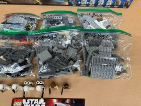 LEGO Star Wars 75103 First Order Transporter 7 Minifigures 792 Pieces With Box