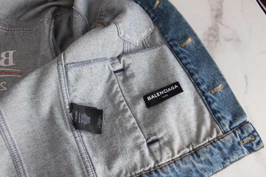 Balenciaga Wave Logo Denim Jacket 48 118573370 | eBay Balenciaga Wave Logo Denim Jacket 48 118573370 | eBay