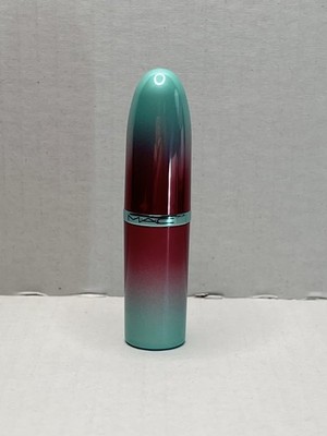 M·A·C Maximal Matte Lipstick Captive Audience