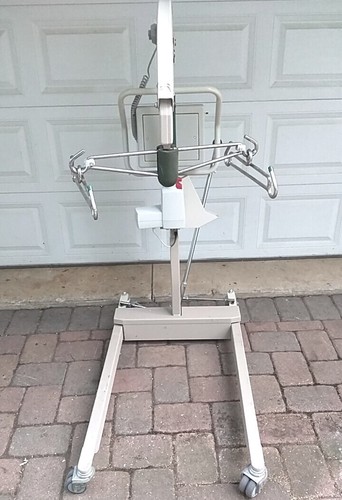 TWO 2X - EZ WAY SMART ELECTRIC BATTERY 500LB PATIENT LIFT SLING CHARGER SCALE - Picture 7 of 18