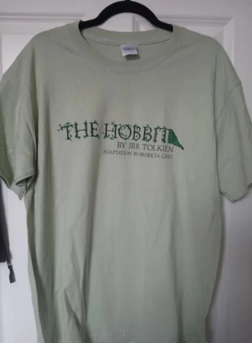 Camiseta De Colección Y2K EL HOBBIT PLAY Rara JRR TOLKIEN Cast Grande Foto 2 de 4
