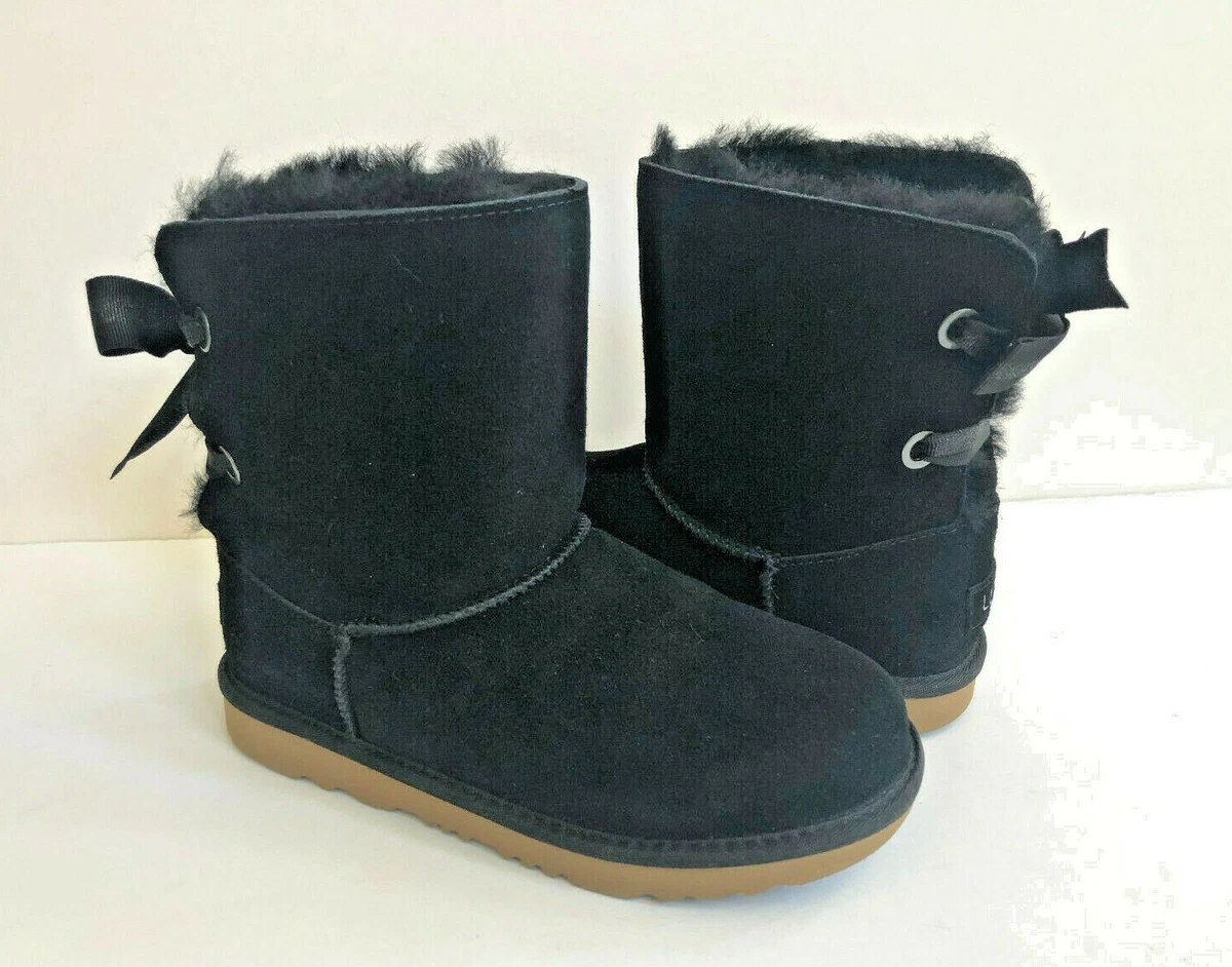 Bailey bow store uggs customize