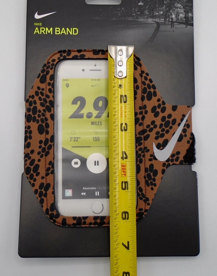 Nike Lean Arm Band SmartPhone Forearm Adult Unisex Mineral Clay/Black/Silver - Image 3 of 4