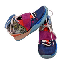 Nike KYRIE 6 Pre Heat Heal the World Athletic Shoe Sneakers CV5574-403 Youth 5