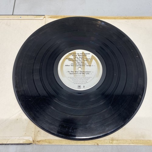 Gino Vannelli: A Pauper In Paradise 12" 33 RPM LP - Picture 3 of 4