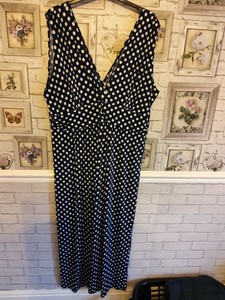 white maxi dress size 24