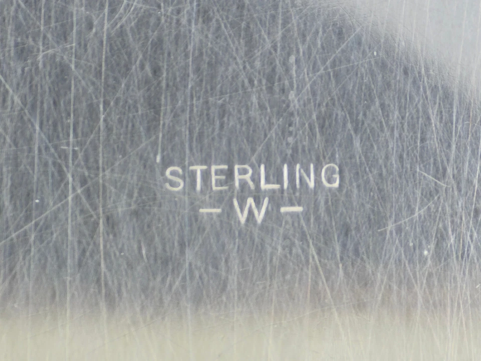 ANTIGUA BANDEJA PAN PLATA ESTERLINA ESTRIADA FIRMADA CON 7x14"~ 419 g Foto 2 de 4