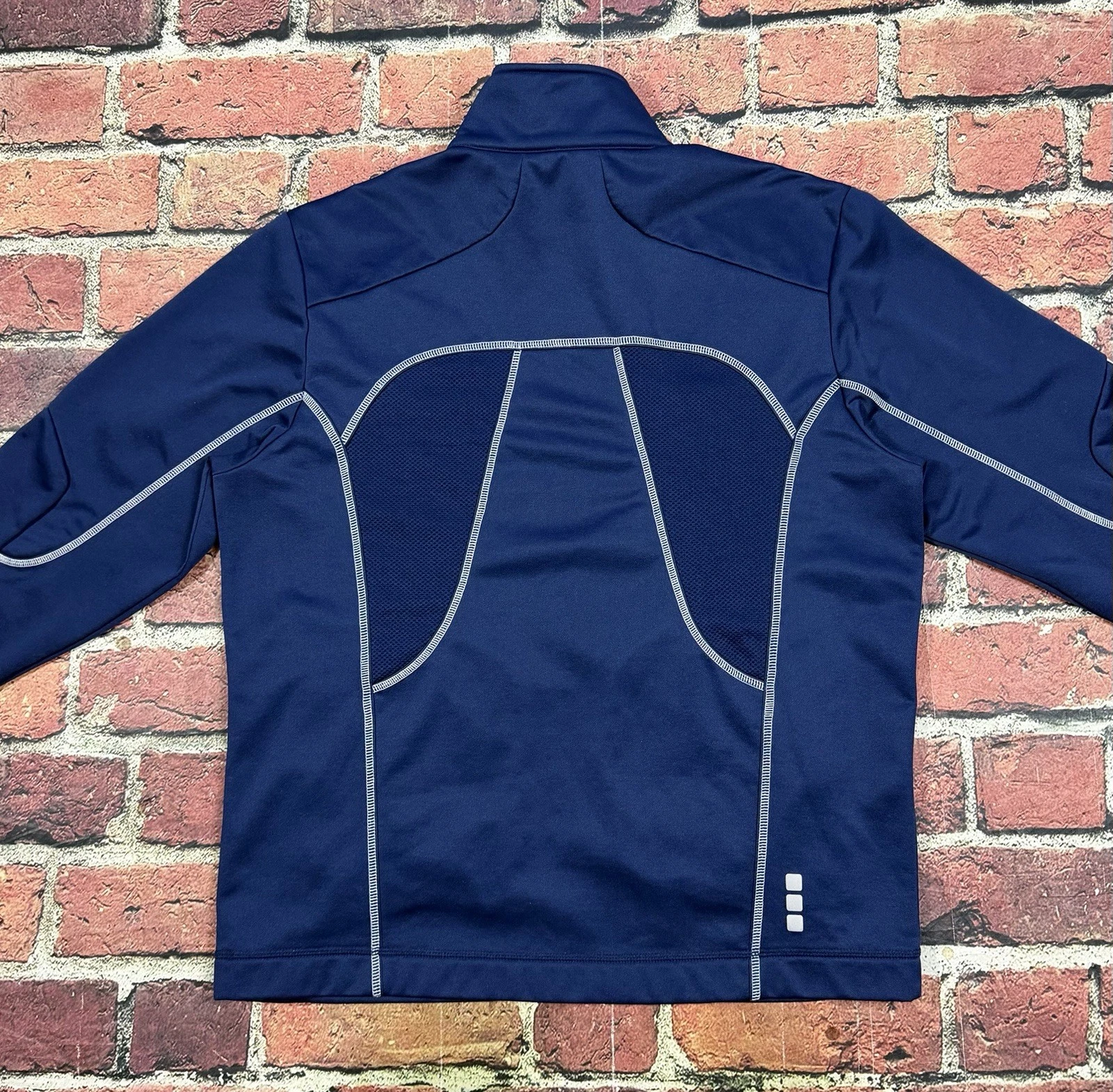 Mercedes-Benz Navy Blue Softshell Full Zip Performance Jacket Men’s Large - product detail image 4