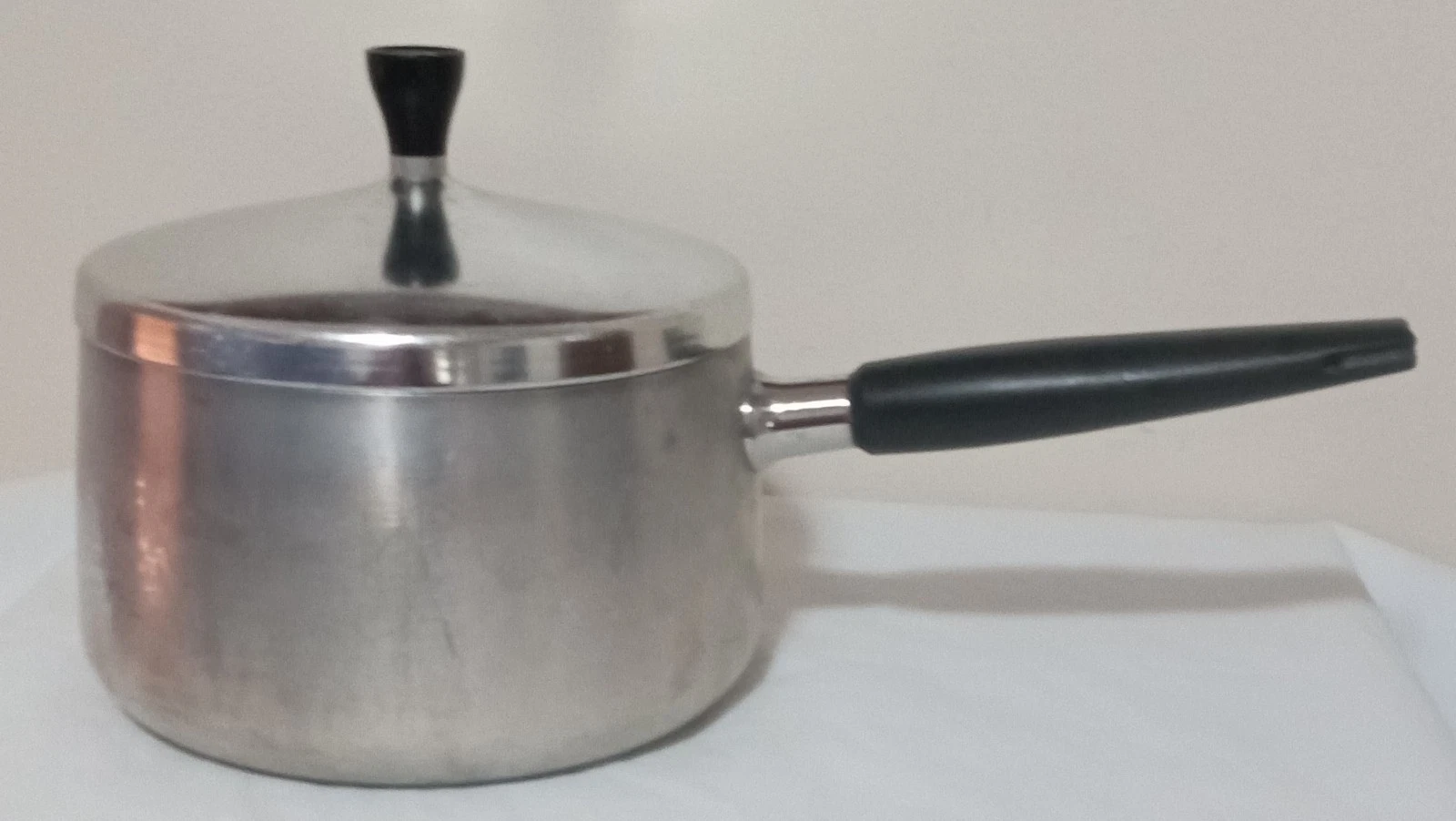 Wear Ever R-783 Aluminum Plus Stainless Inner Clad 3 Quart Pan Pot with Lid