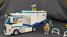 Lego city 60044- Police Mobile Command Center Complete Used