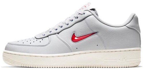 NIKE AIR FORCE 1 07 PREMIUM 