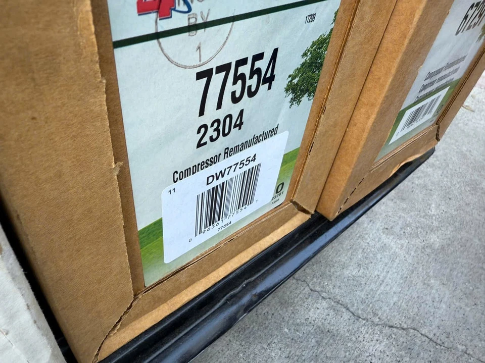 Compresor de aire acondicionado Four Seasons 77554 para determinados modelos Audi Seat Volkswagen 97-15 Foto 3 de 3
