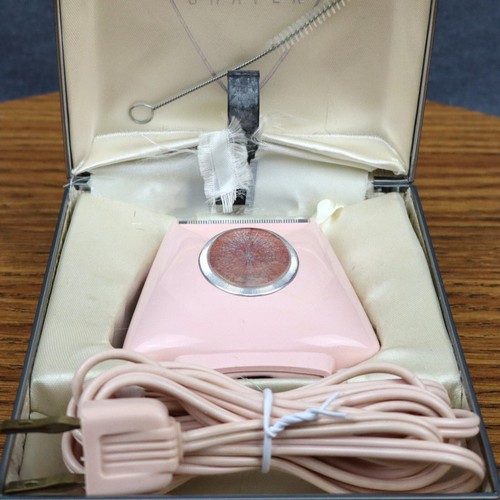 Vintage Lady Sunbeam Elektrorasierer LS-6 pink integriertes leichtes & hartes Reiseetui - Bild 17 von 23