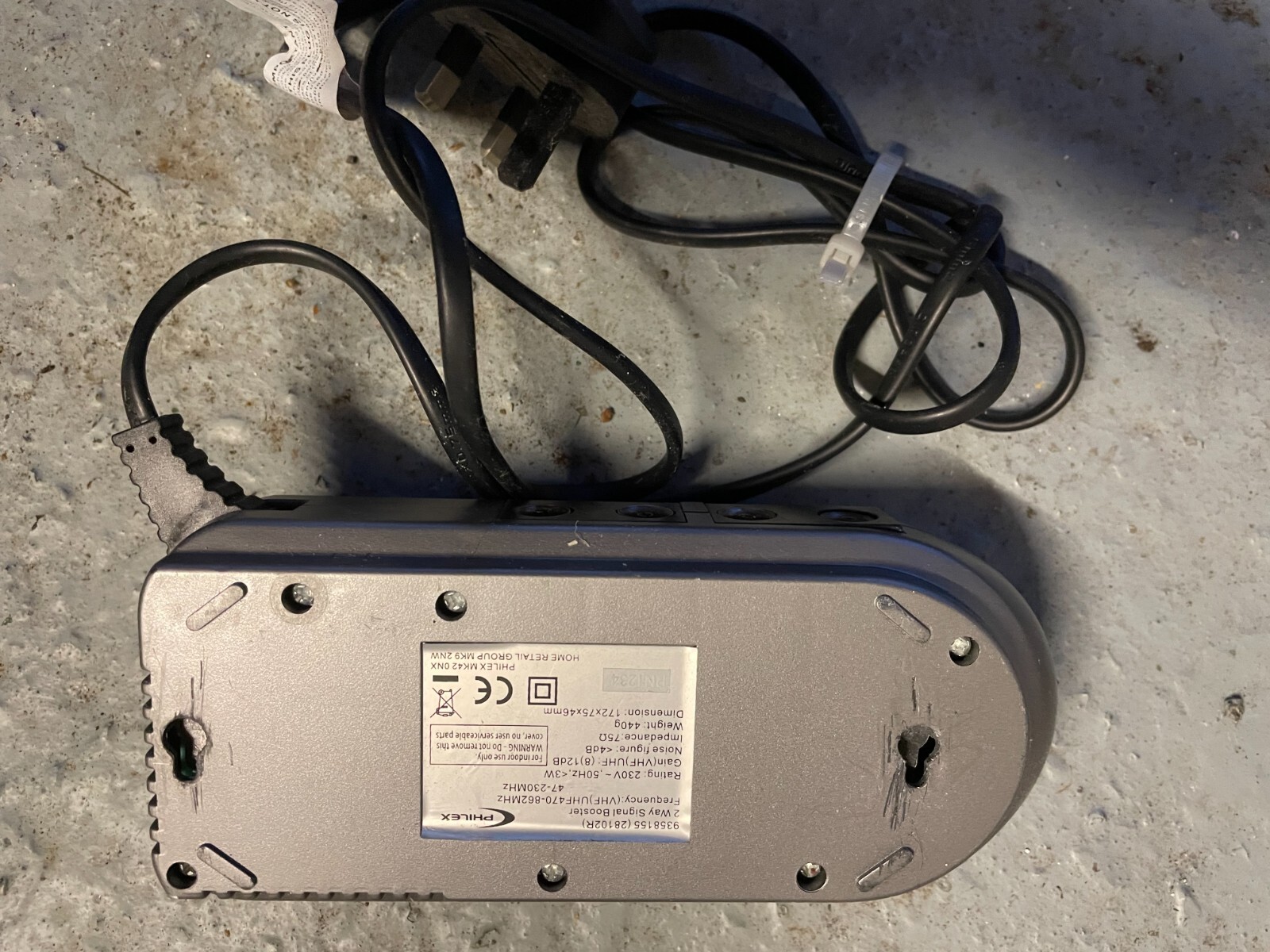 2 TV amplifier aerial boosters and Digital Signal Meter eBay