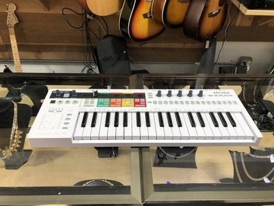 Arturia KeyStep Pro 37-Key Controller and Sequencer used Review Pictures