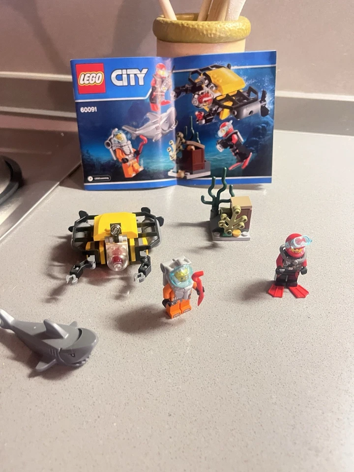 LEGO City 60096 Deep Sea Operation Base, foto 4 di 5