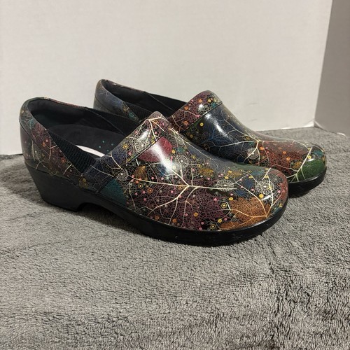 Klogs Portland Woodland Lackleder Clog Damen 11M 11 Blockabsatz 2” Absatz Slipper