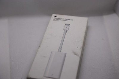 Apple MMEL2AM/A Thunderbolt 3 USB-C to Thunderbolt 2 Adapter