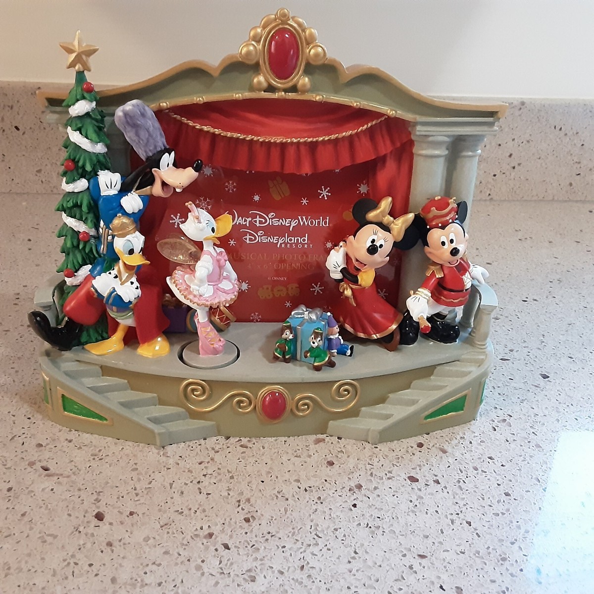 Disney Musical Photo Frame with Mickey, Minnie, Donald, Daisy