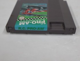 R.C. Carro Pro-Am (NES, 1988) solo 3 tornillos