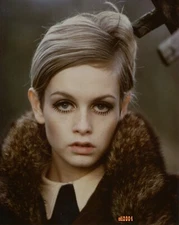 TWIGGY LAWSON Original Photo from  Color Transparency Sexy CloseUp 1960s/70s