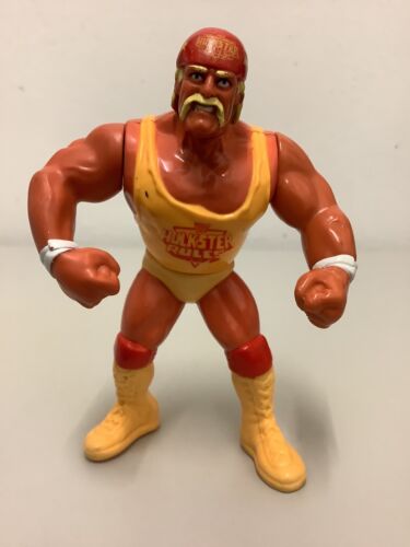 Vintage WWF Hulk Hogan Hasbro Series 3 Action Figu...