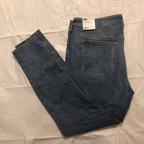 Old Navy Rockstar Super Skinny Jeans 