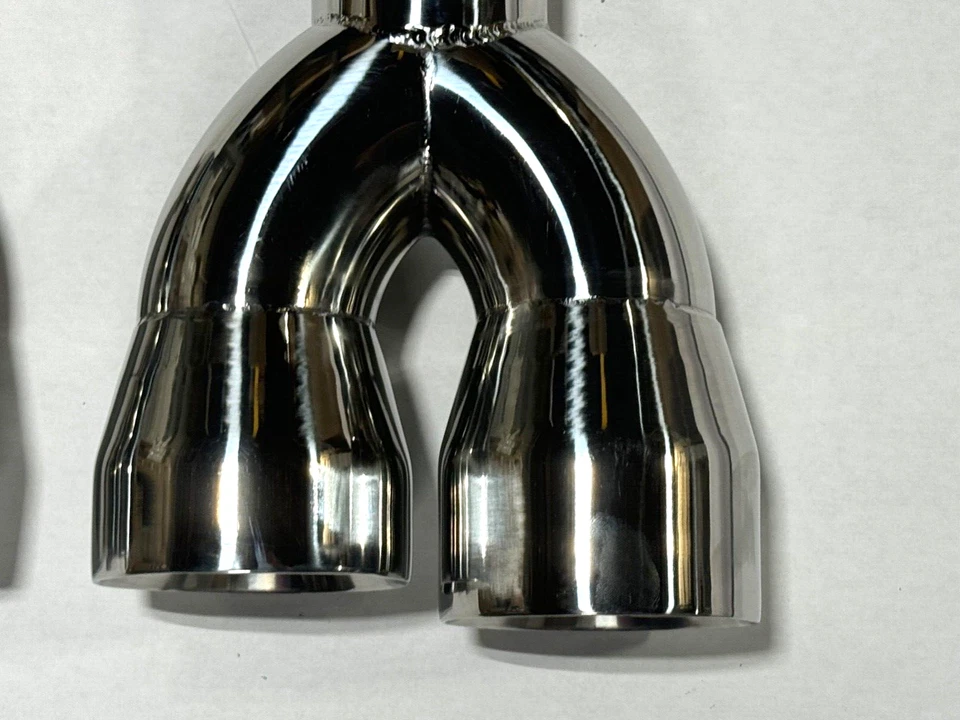 Puntas de escape dobles de acero inoxidable escalonadas cuádruples de 4" para Acura TL 2004-2014 Foto 4 de 4