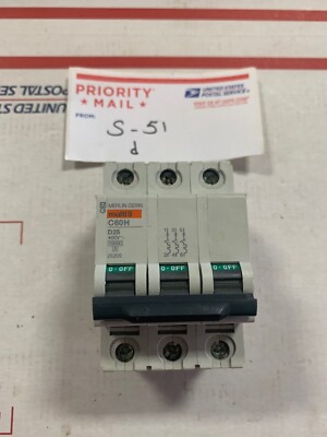 New Merlin Gerin Multi9 C60H D25 400V 3 Pole Circuit Breaker 3 P 25205