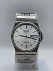New ListingVintage 80s SEIKO CHRONOS 8123-7090 Kanji Day/Date Watch - Rare Japan Import