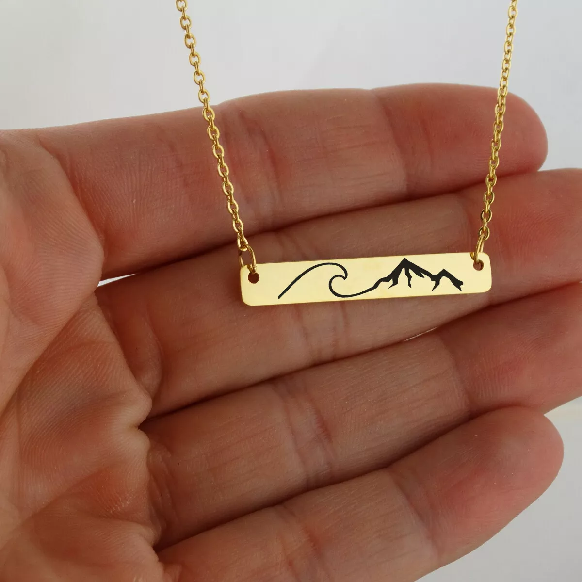 Wave bar hotsell necklace