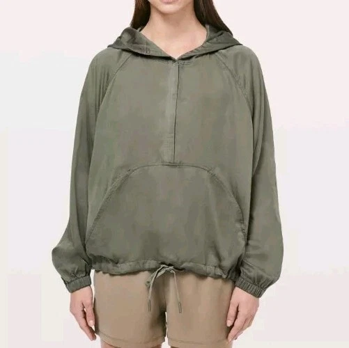 Lululemon City Stroll Hoodie Grey Sage Women's Long Sleeve half Zip size 4