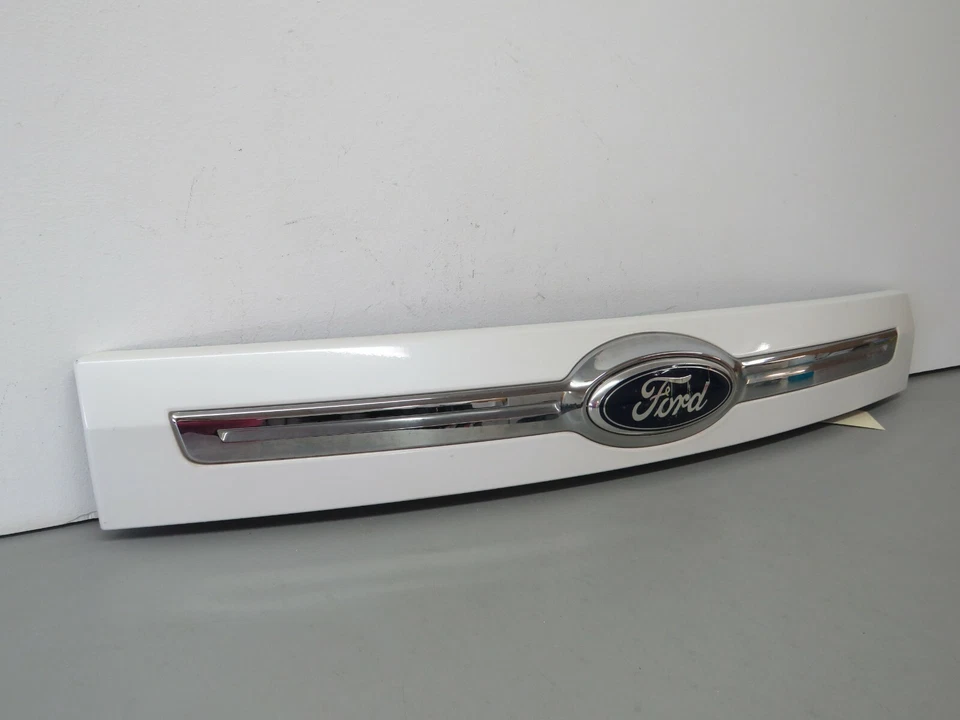 2011 2013 2014 FORD EDGE REAR TRUNK FINISH GARNISH MOLDING PANEL WITH CAMERA OEM Foto 3 de 4