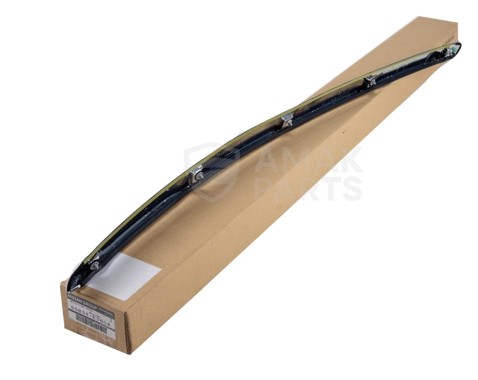 Moldura de capó cromada genuina OEM para INFINITI M35 M45 65834-EJ80A Foto 2 de 4