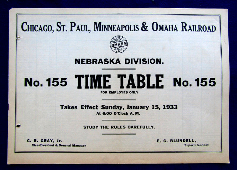 OMAHA ROAD CStPM&O RAILROAD EMPLOYEE TIMETABLE EASTERN DIV.  JAN. 15, 1933  C&NW