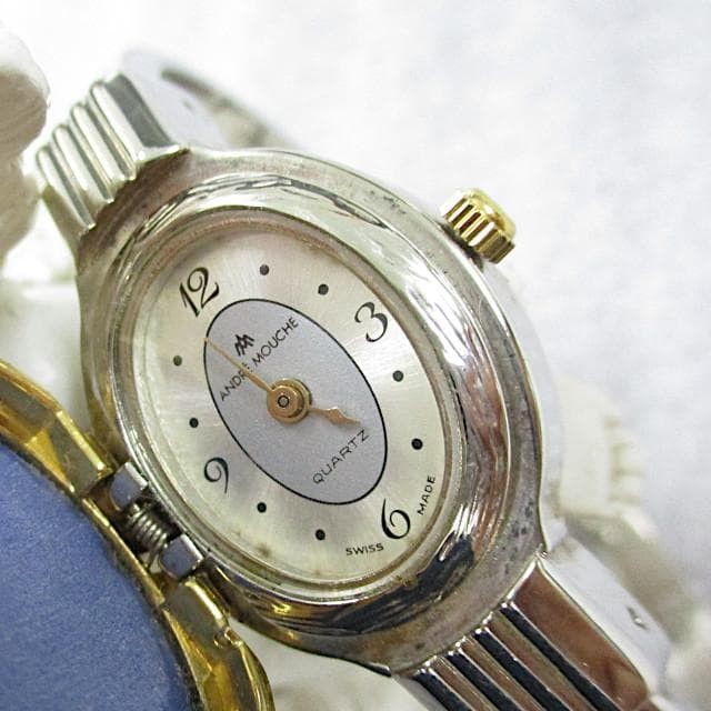 Andre Mouche cameo watch