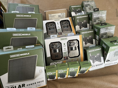 Ultimate Moultrie Mobile Edge 3 Cellular Trail Cam Lot - (4) - 100% NEW IN BOX 