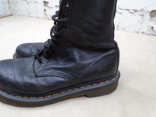 Dr Martens 1460 Pascal Rainbow Stitch Black Leather Boots Size 7 EU 38 EUC - Picture 4 of 9